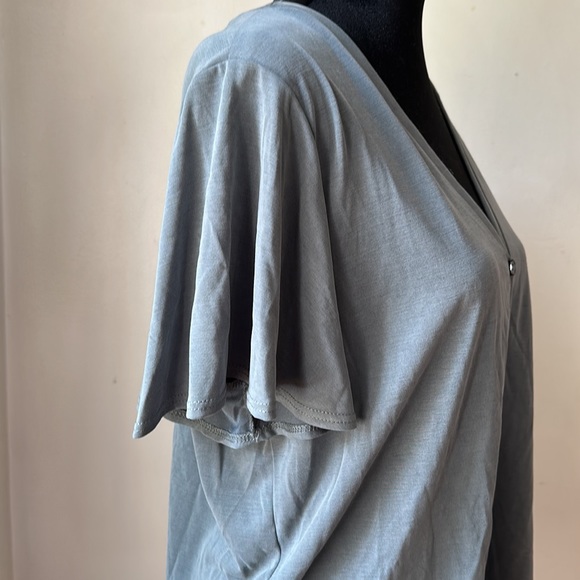 Button Down Blouse - Picture 4 of 7